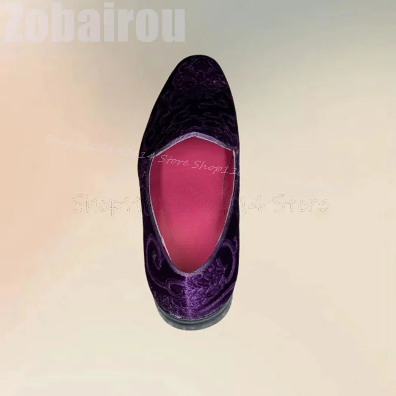 Embroidery On Leather - Fioletowe, haftowane, zamszowe mokasyny z kwadratowym
