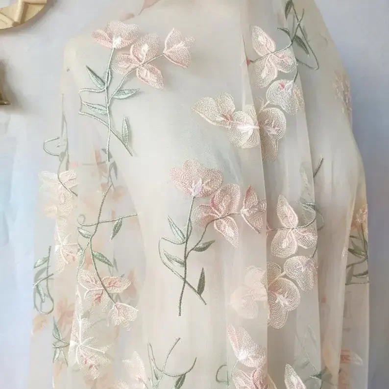Embroidery Veil - Piękna koronkowa tkanina kwiatowa, morelowy tiul