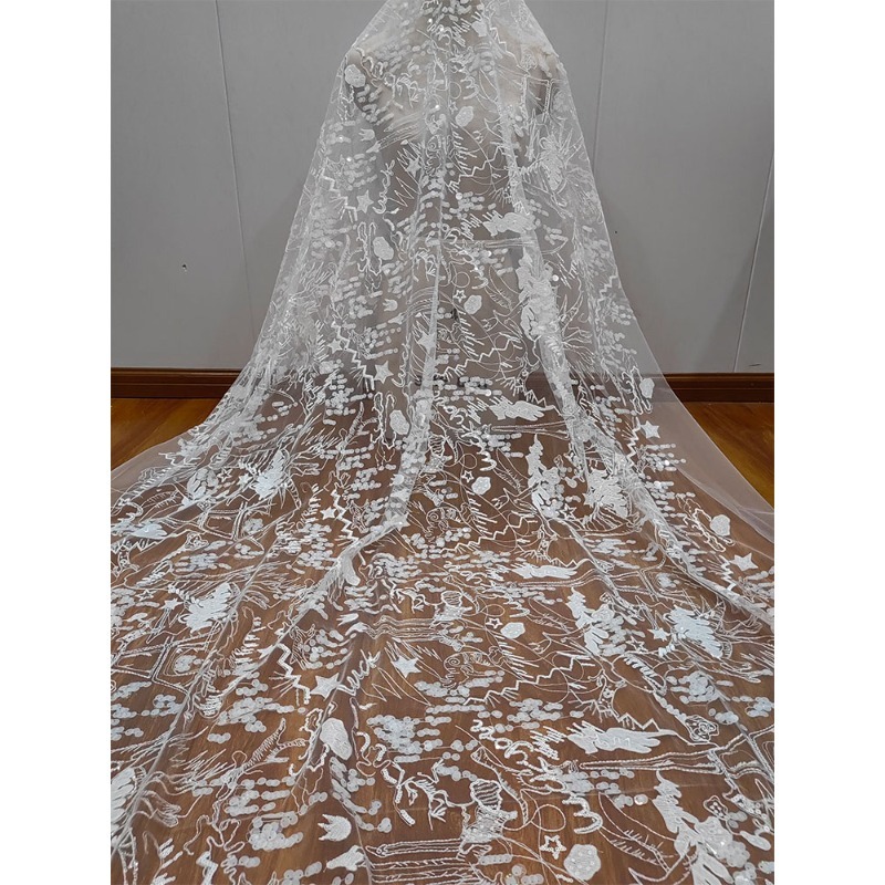 Embroidery Veil - Nowa, wykwintna i delikatna aplikacja z