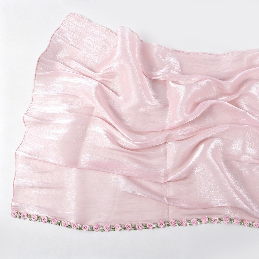 Wszechstronna, przezroczysta d – Embroidery Veil recenzja i cena