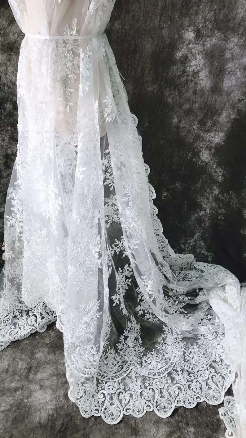 Biała, vintage'owa koronka haf – Embroidery Veil recenzja i cena