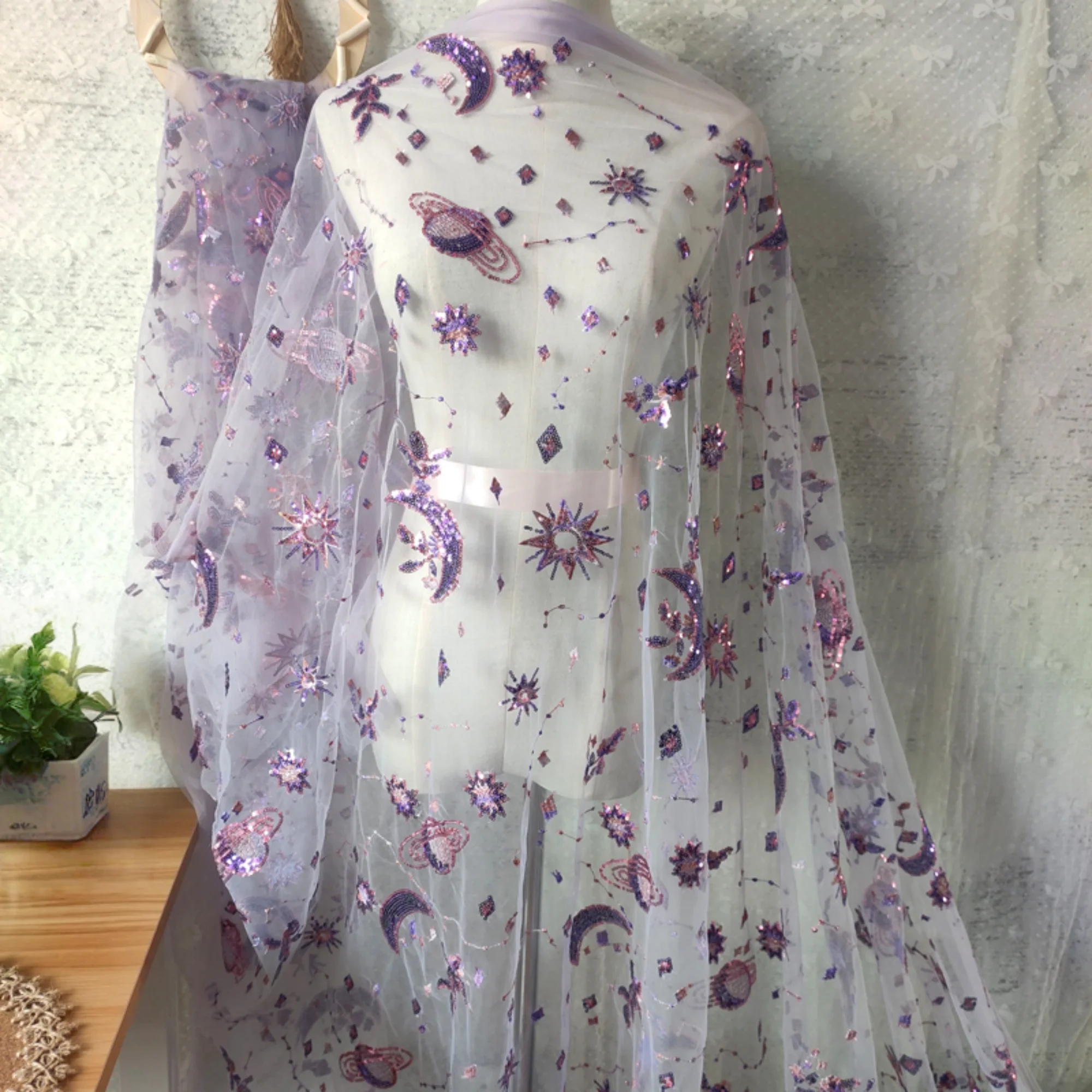 0,5 metra fioletowa koronka si – Embroidery Net Dress recenzja i cena