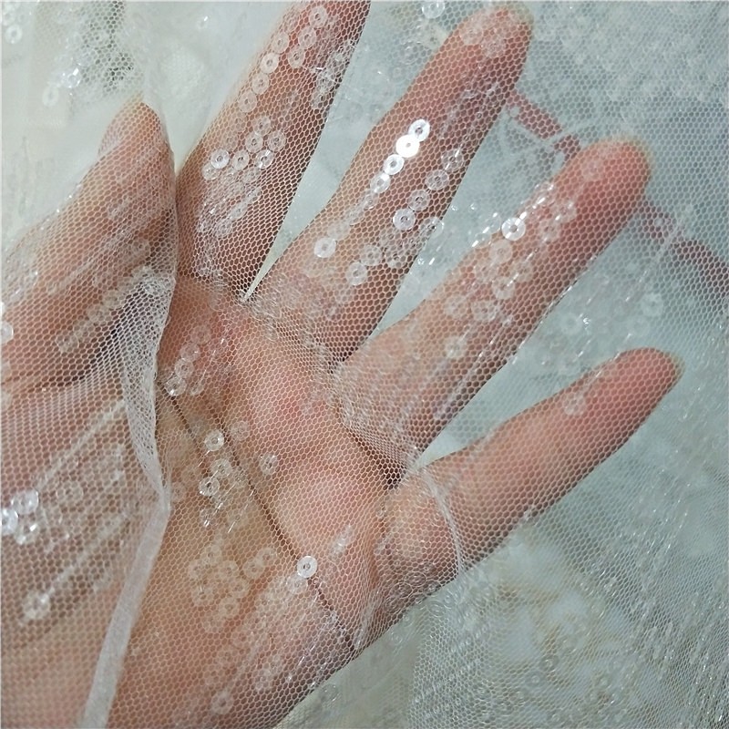 Tkanina tiulowa haftowana na s – Embroidery Veil recenzja i cena